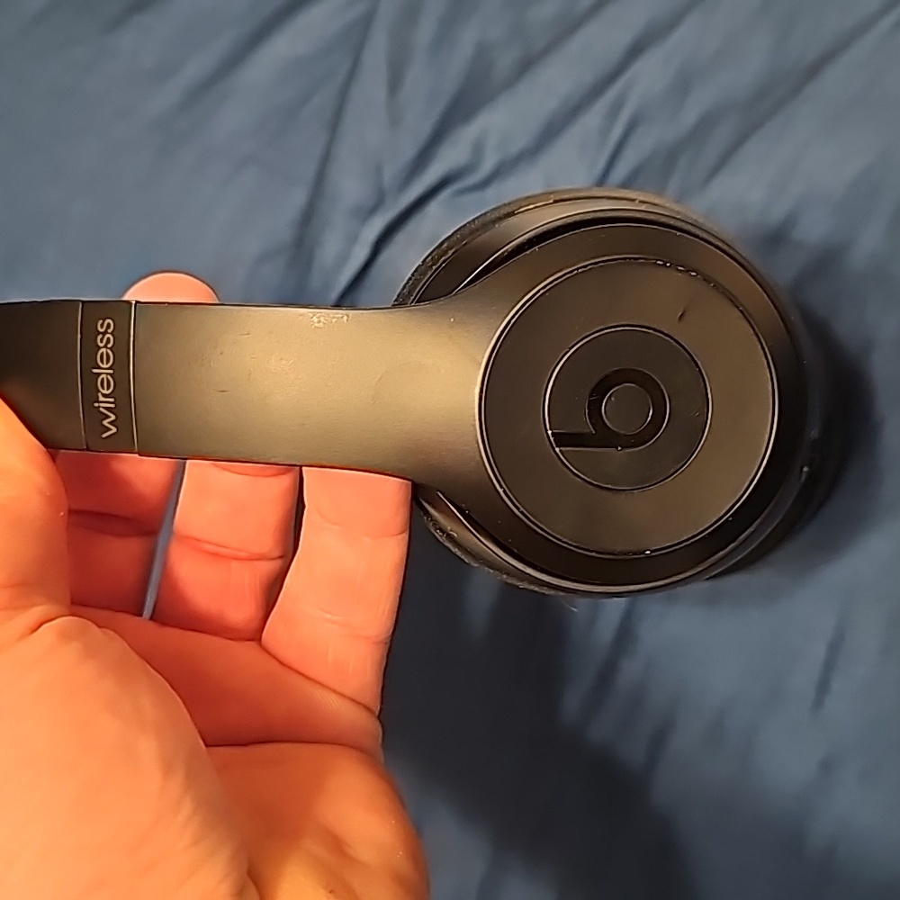 Beats solo 3 headphones